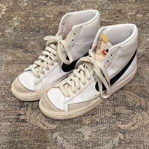 White Nike Blazers High-Top Sneakers with Black Swoosh- SZ US 8